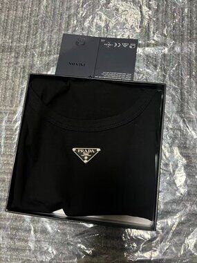 💎Prada. Women's Black Tank Top💎